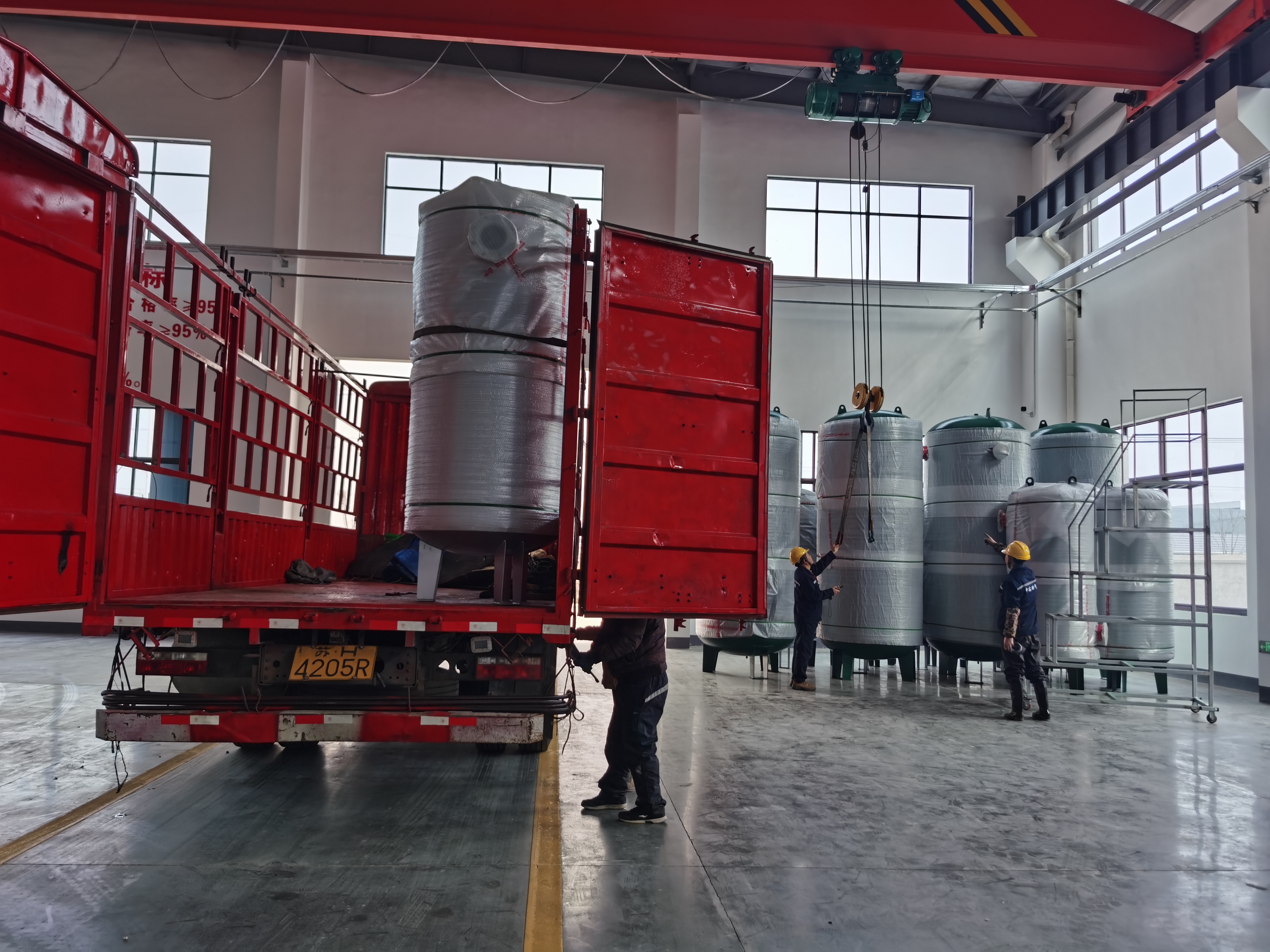 申容儲氣罐在口罩機行業(yè)的應(yīng)用 申容儲氣罐在口罩機行業(yè)的應(yīng)用